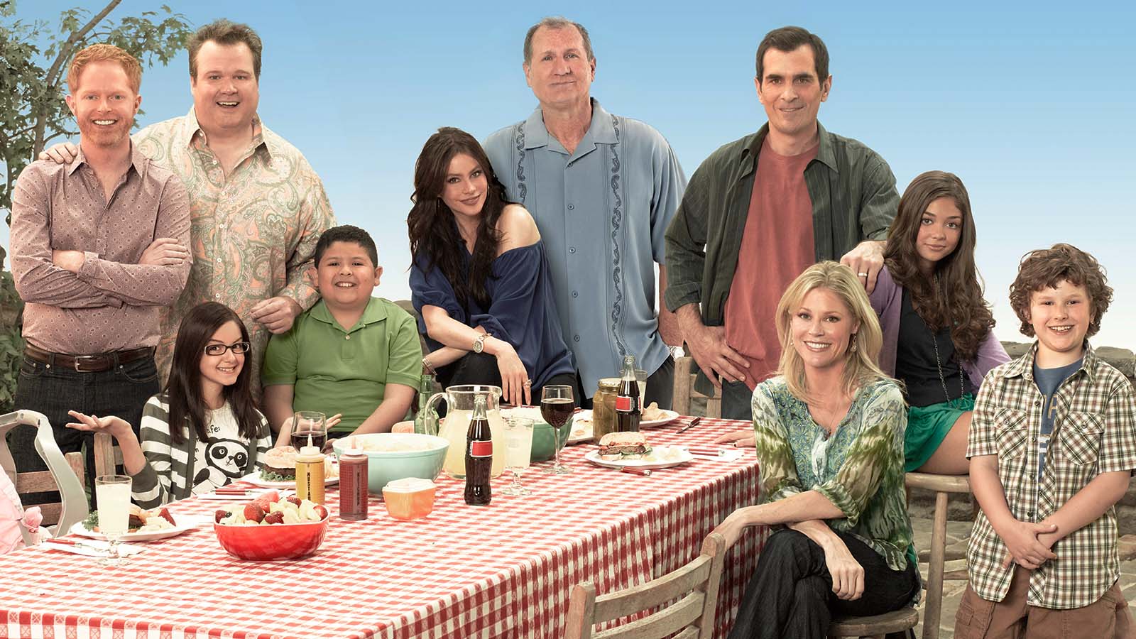 Modern Family | TBS.com