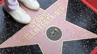 Cedric the Entertainer Receives Star on Hollywood Walk of Fame